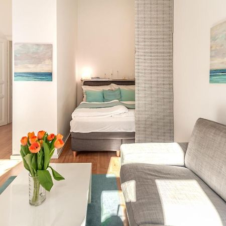 Ferienwohnung Luxurious And Bright, 5 Min To City Center Wien Exterior foto