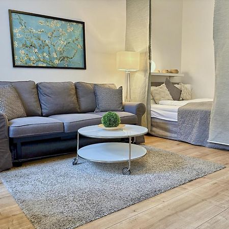 Ferienwohnung Luxurious And Bright, 5 Min To City Center Wien Exterior foto