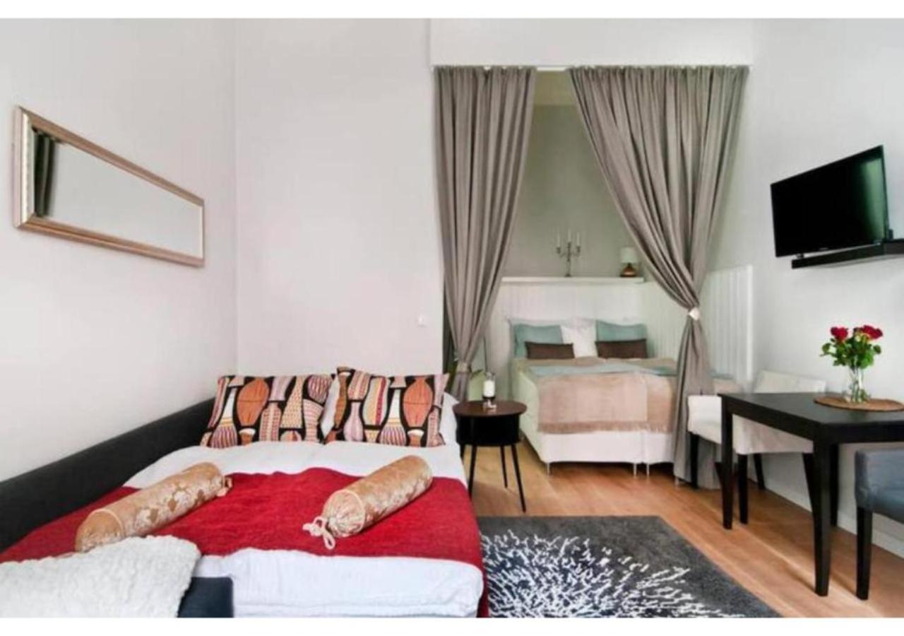 Ferienwohnung Luxurious And Bright, 5 Min To City Center Wien Exterior foto
