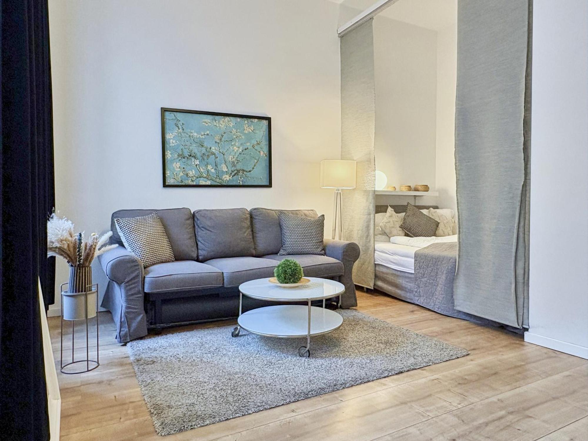 Ferienwohnung Luxurious And Bright, 5 Min To City Center Wien Exterior foto